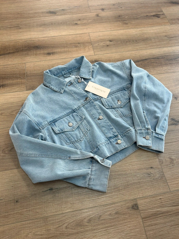 Veste en Jean bleu courte !
