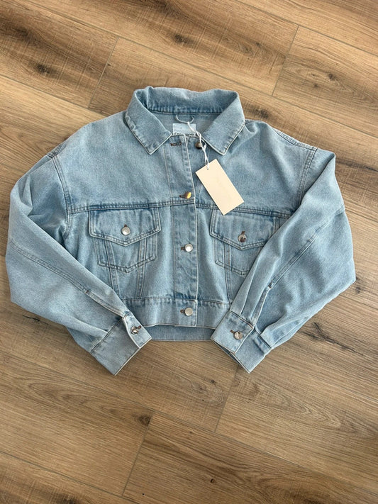Veste en Jean bleu courte !