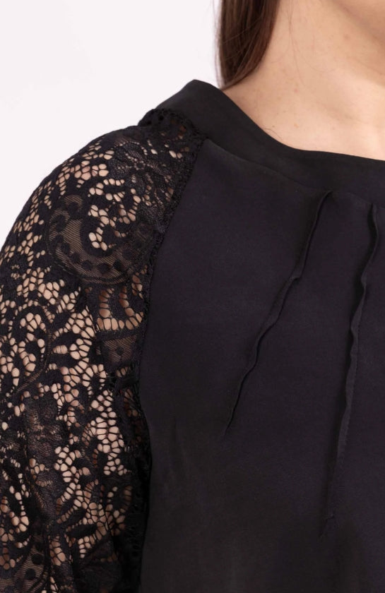 Tunique fluides manches dentelles