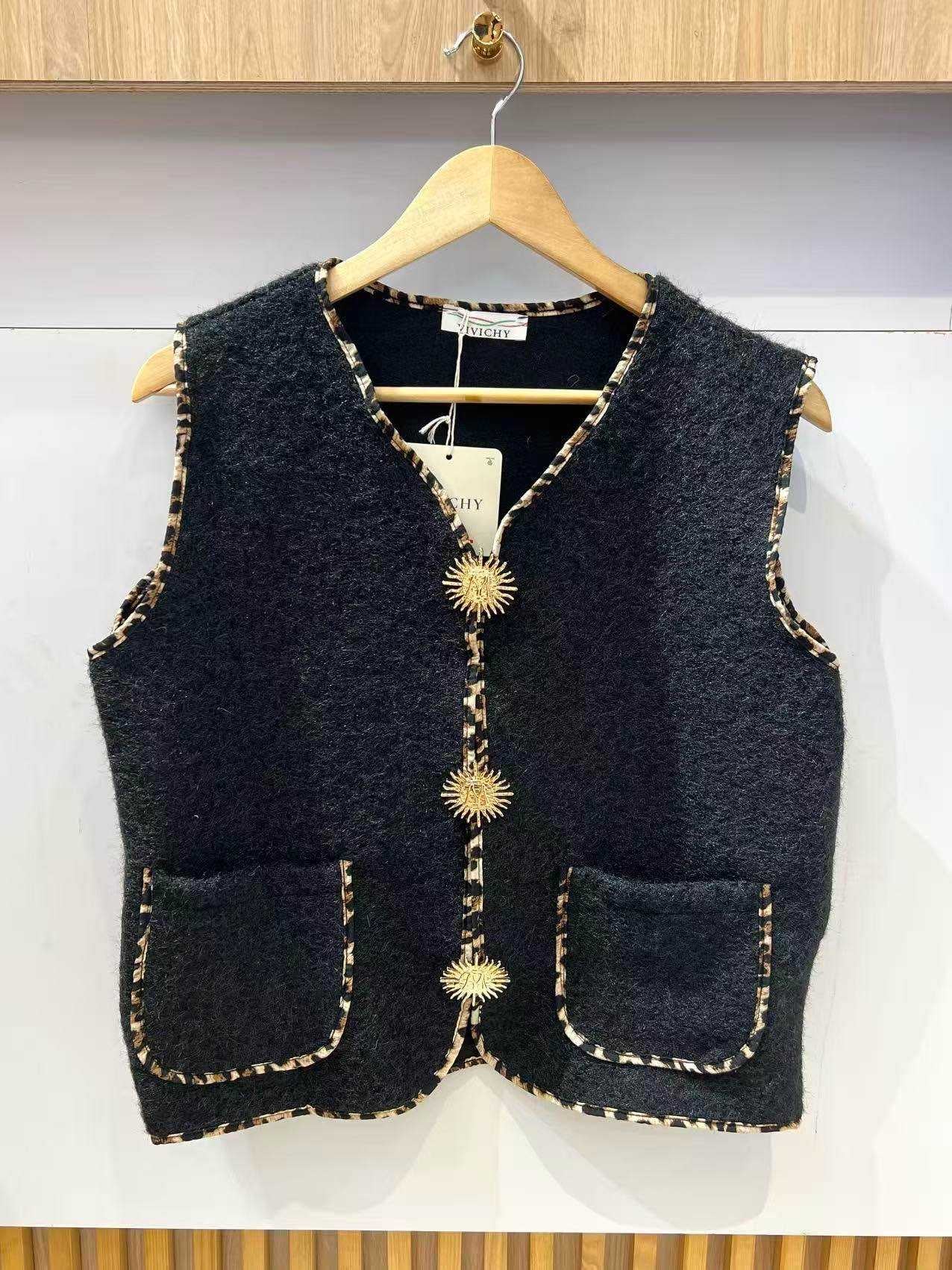 Gilet sans manches. Plusieurs coloris !