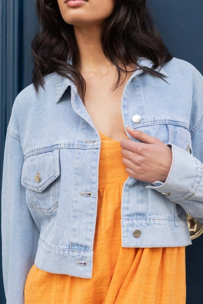 Veste en Jean bleu courte !